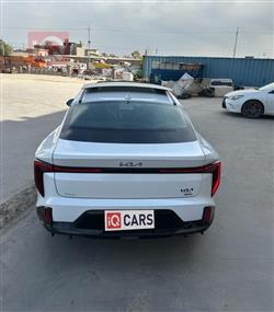 كيا K4